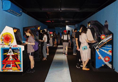 全键盘+4英寸这新机太骚了！(图1)